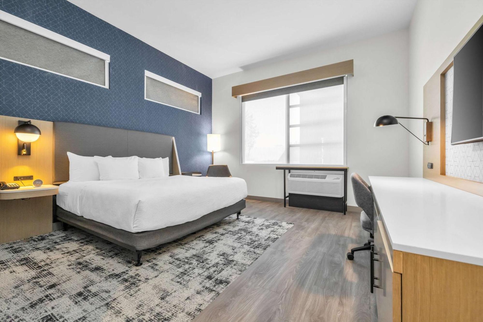 La Quinta Inn & Suites By Wyndham San Jose Airport-Downtown Εξωτερικό φωτογραφία